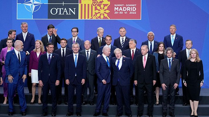 Telediario 2 - La OTAN aprueba su estrategia para la próxima década con Rusia como principal "amenaza" y China como "desafío"