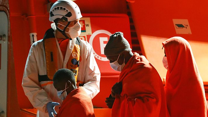 Telediario 1 - La OTAN considera como "amenaza" el uso instrumental de la migración