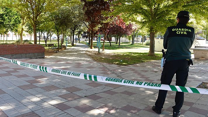 Informativo 24h - Un hombre mata a un vecino, hiere a un guardia civil y se atrinchera en un pueblo de Valladolid