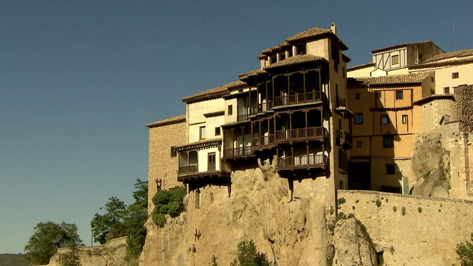 Pueblo de Dios - Cuenca, Hogar Encantado - ver ahora