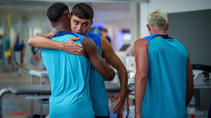 Telediario 1 - Ocho equipos regresan al trabajo, incluido el Barça