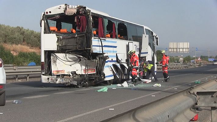 Noticias Andalucía - A-92, un fallecido y 35 heridos