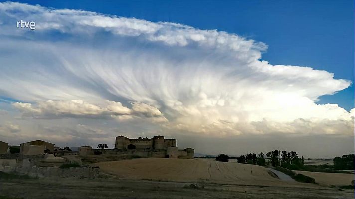 El tiempo - Temperaturas altas en zonas del tercio oriental peninsular y Baleares. Intervalos de viento fuerte en el litoral de Galicia