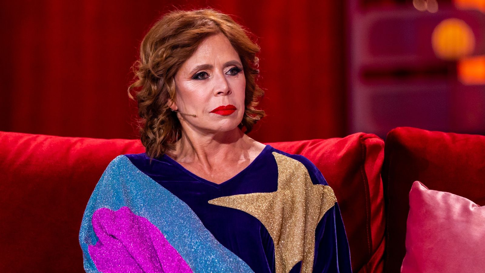 ¿Cómo acabó Miley Cyrus vistiendo diseños de Ágatha Ruiz de la Prada?