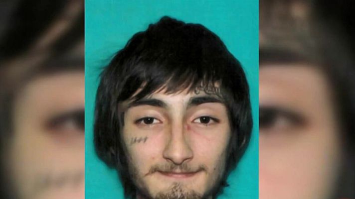 Informativo 24h - Identificado el presunto autor del tiroteo de Highland Park