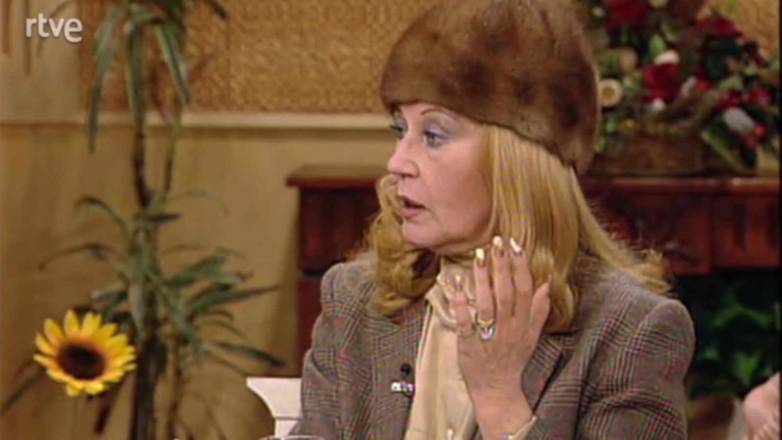 Cine de barrio - Tú y yo somos tres - Cine de barrio | Ver