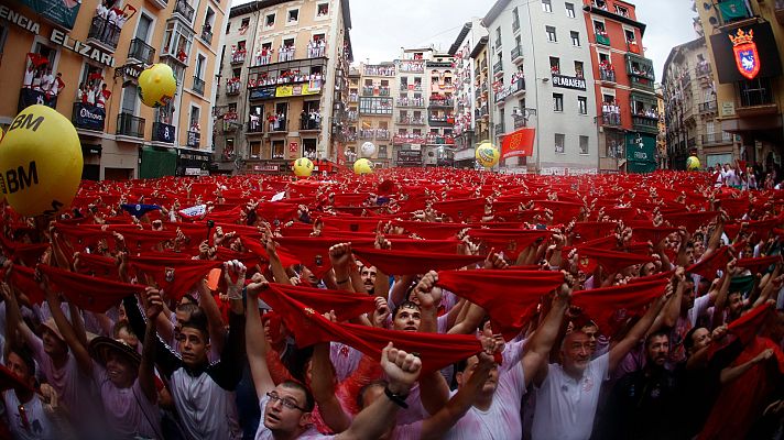 Telediario 1 - Los Sanfermines vuelven tres años después con su tradicional chupinazo