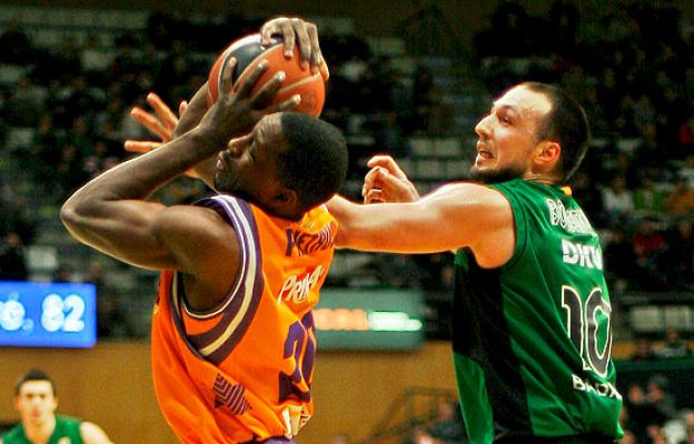 Baloncesto en RTVE - DKV Joventut 80-69 PE Valencia