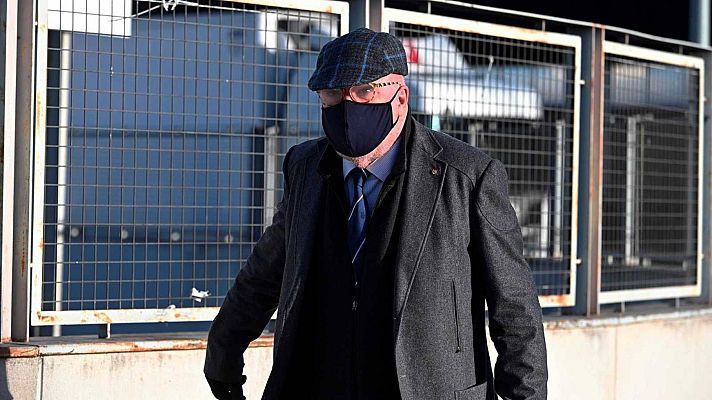 Telediario 1 - Cospedal, a Villarejo sobre un tema "de la hostia" contra Podemos: "Yo eso sí lo quiero"