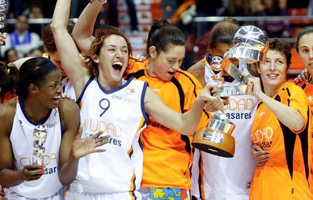 Baloncesto en RTVE - Ros Casares, campeonas de la Reina