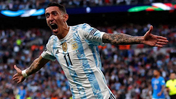 Telediario Fin de Semana - Di María llega a la Juventus rodeado de aficionados