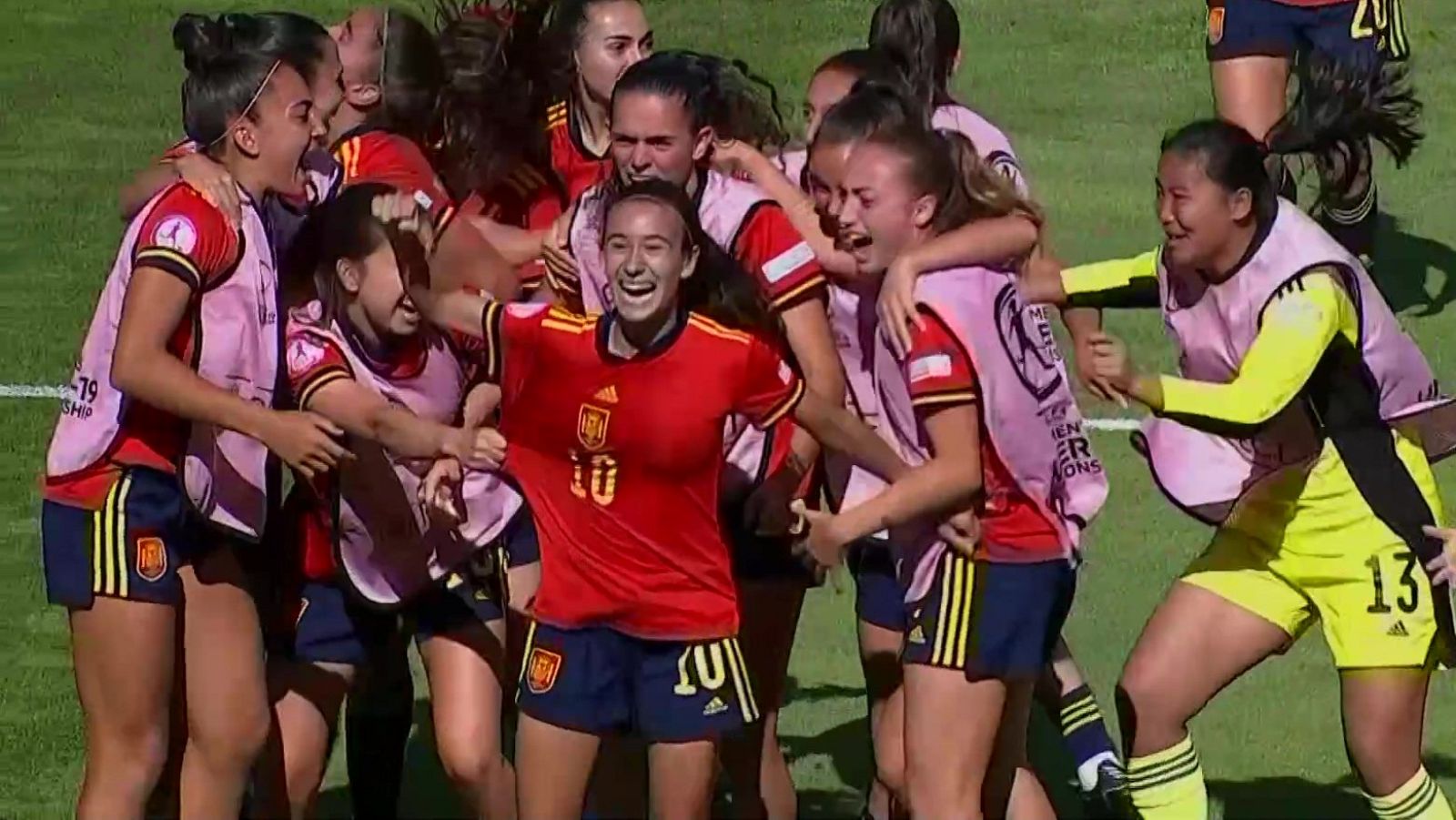 Gol de Júlia Bartel: España 2-1 Noruega