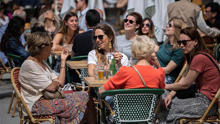 Telediario 1 - Terrazas con cronómetro: algunos bares limitan el tiempo para consumir de los clientes