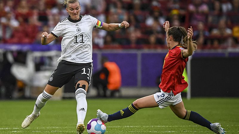 Fútbol - Campeonato de Europa femenino: España - Alemania