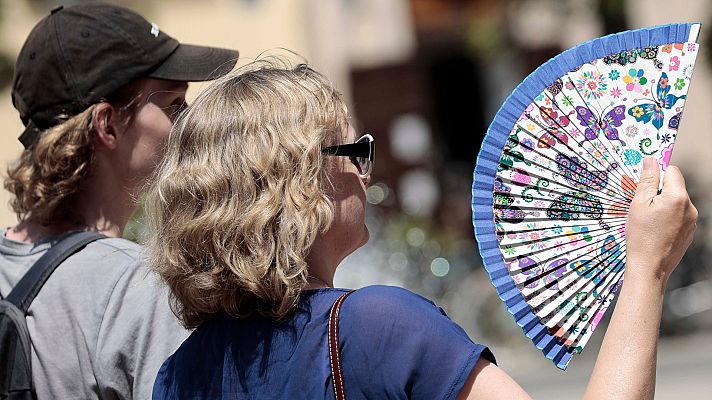Telediario 1 - La ola de calor llega a su fase más crítica con temperaturas de más de 40 grados