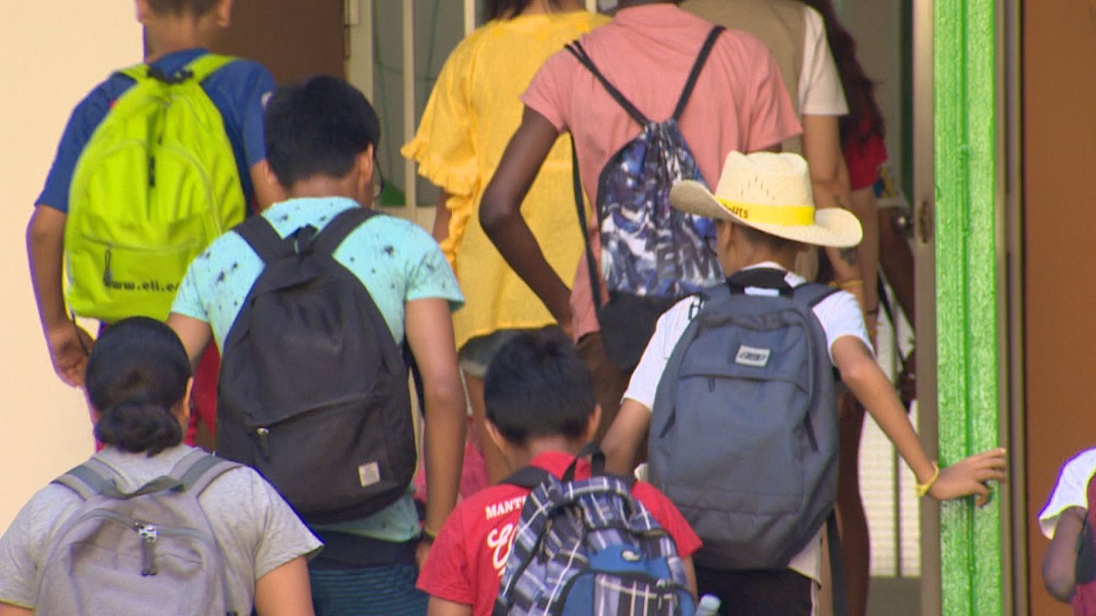 Crece la pobreza infantil - Ver ahora