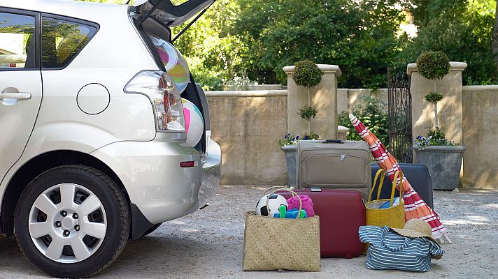 Telediario Fin de Semana - La mitad de los españoles recortarán gastos este verano