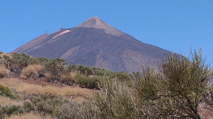 Telecanarias - Investigadores de la Universidad de La Laguna estudian la presencia de microplásticos en el Teide