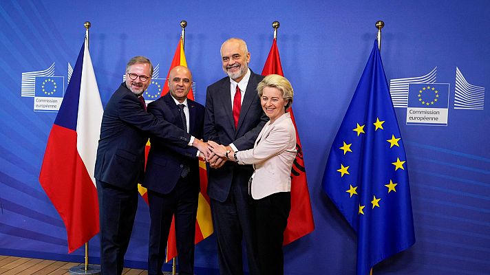 Telediario 1 - Albania y Macedonia del Norte negocian su adhesion a la UE