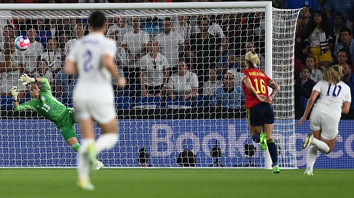 - Gol de Stanway (2-1) en el Inglaterra 2-1 España