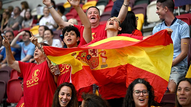 El buen papel en la Eurocopa multiplica la afici�n por la selecci�n fememina -- Ver ahora