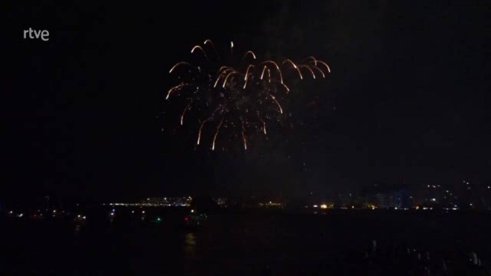 La pirotècnia Caballer FX Global Foc estrena el Concurs Internacional de Focs d'Artifici de Blanes