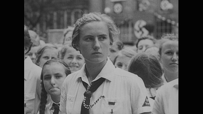 Las mujeres en el proyecto nazi - La mujer matriz