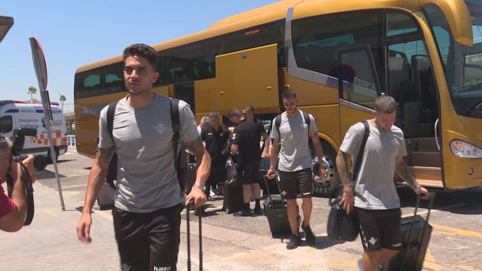 El Sevilla se lleva el Trofeo 5 violines - Ver ahora