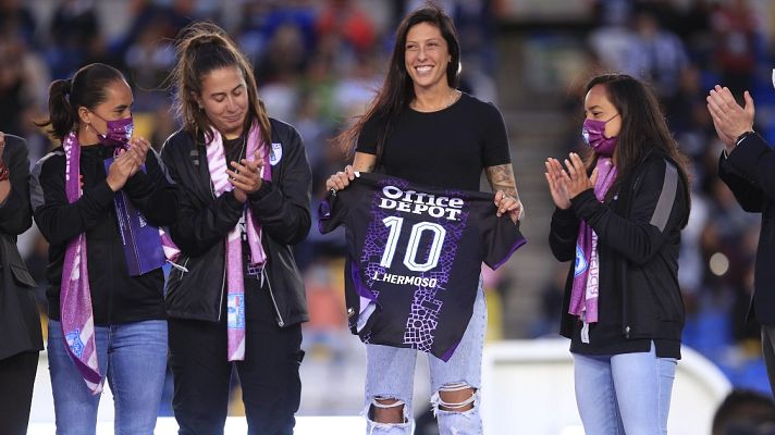 Telediario 1 - Jenni Hermoso: "Vengo a trabajar mucho y a dejar a Pachuca en todo lo alto"