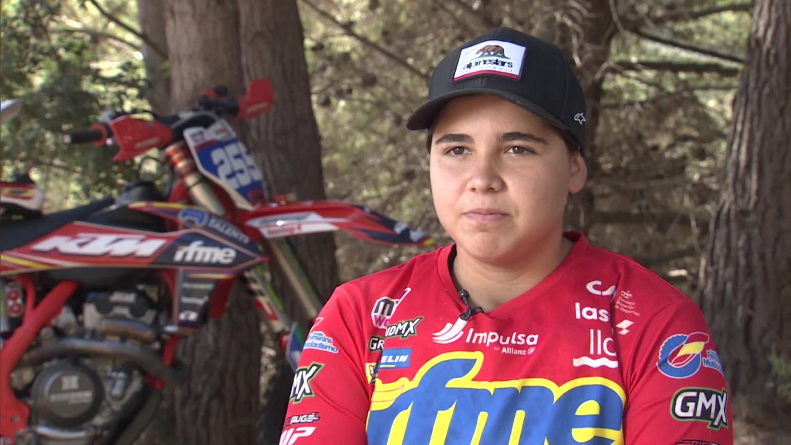 Motocross - Reportaje Daniela Guillén - ver ahora