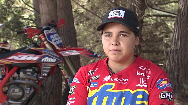 Campeonato del Mundo de Motocross - Reportaje Daniela Guillén