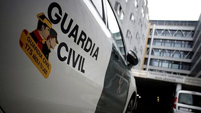Liberan una mujer secuestrada en O Porri�o, Pontevedra, gracias a las notas de auxilio que lanz� por una ventana