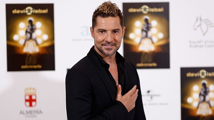 Telediario 1 - David Bisbal celebra sus 20 años en la música con un concierto muy especial en Almería