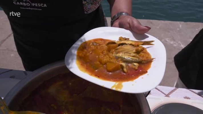 Aquí la Tierra - Barco de cerco, pesca y arroz con boquerones
