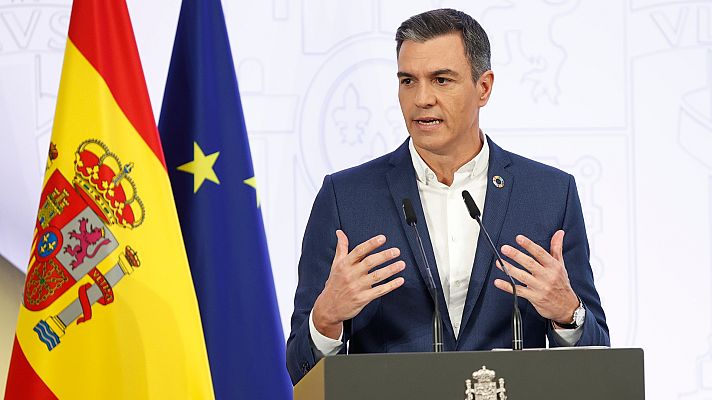 Informativo 24h - Sánchez defiende los impuestos a la banca y energéticas para "repartir cargas económicas de la guerra"
