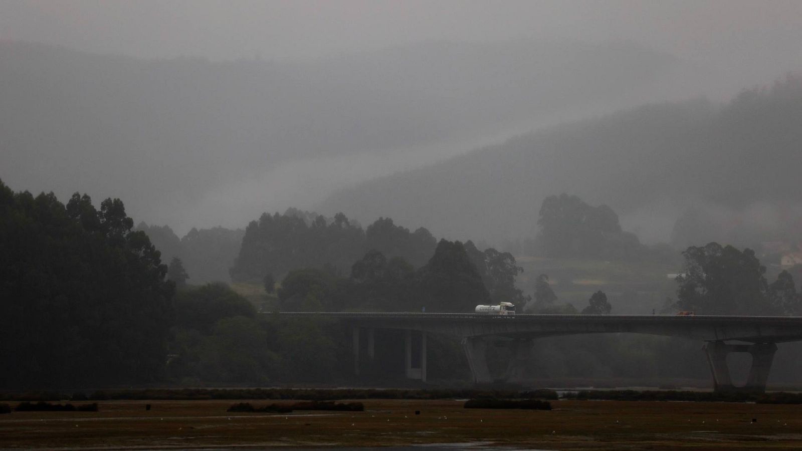 Intensas lluvias y granizo en Castellón | Ver