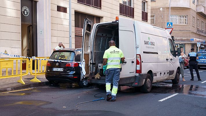 Telediario 2 - Muere una mujer de 34 años en Tenerife apuñalada presuntamente por su expareja