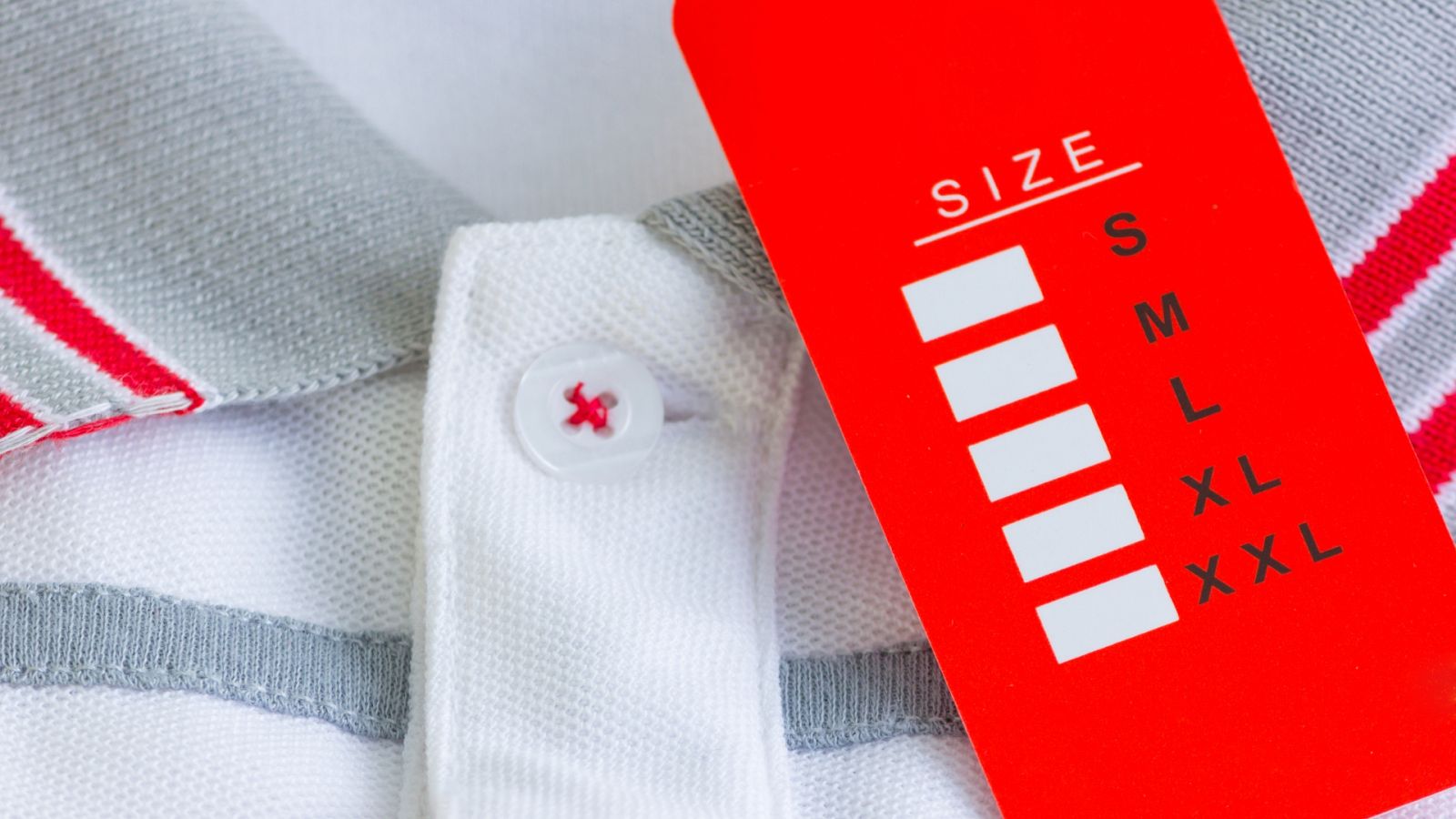 Una mujer de Murcia denuncia que perdió un trabajo por no haber uniforme de su talla