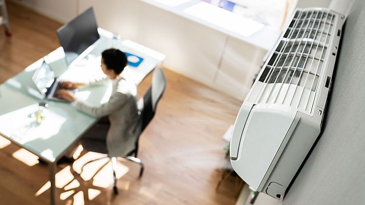 Telediario 1 - El Gobierno aprobará medidas para el ahorro energético