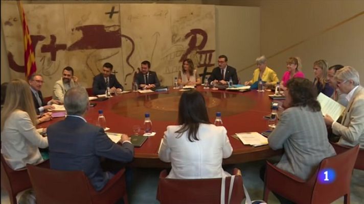 L'Informatiu - Aragonès apunta a CUP i comuns per pactar els pressupostos