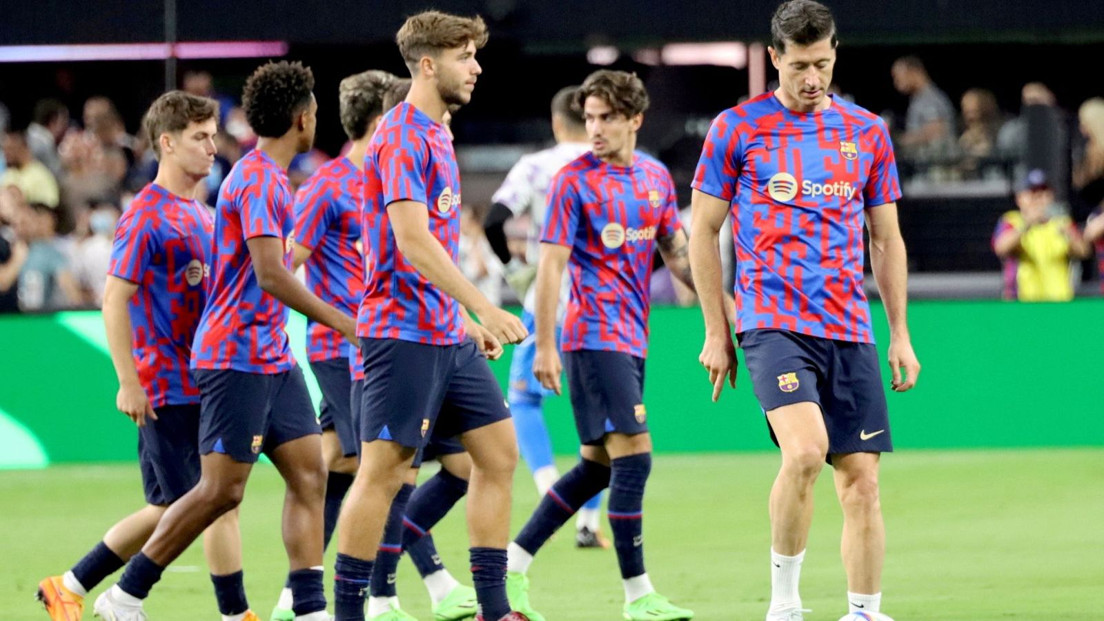 Se acelera la 'operación salida' en el Barça | Ver