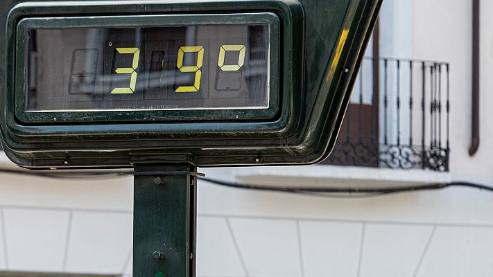 El tiempo - Trece comunidades autónomas en aviso por altas temperaturas