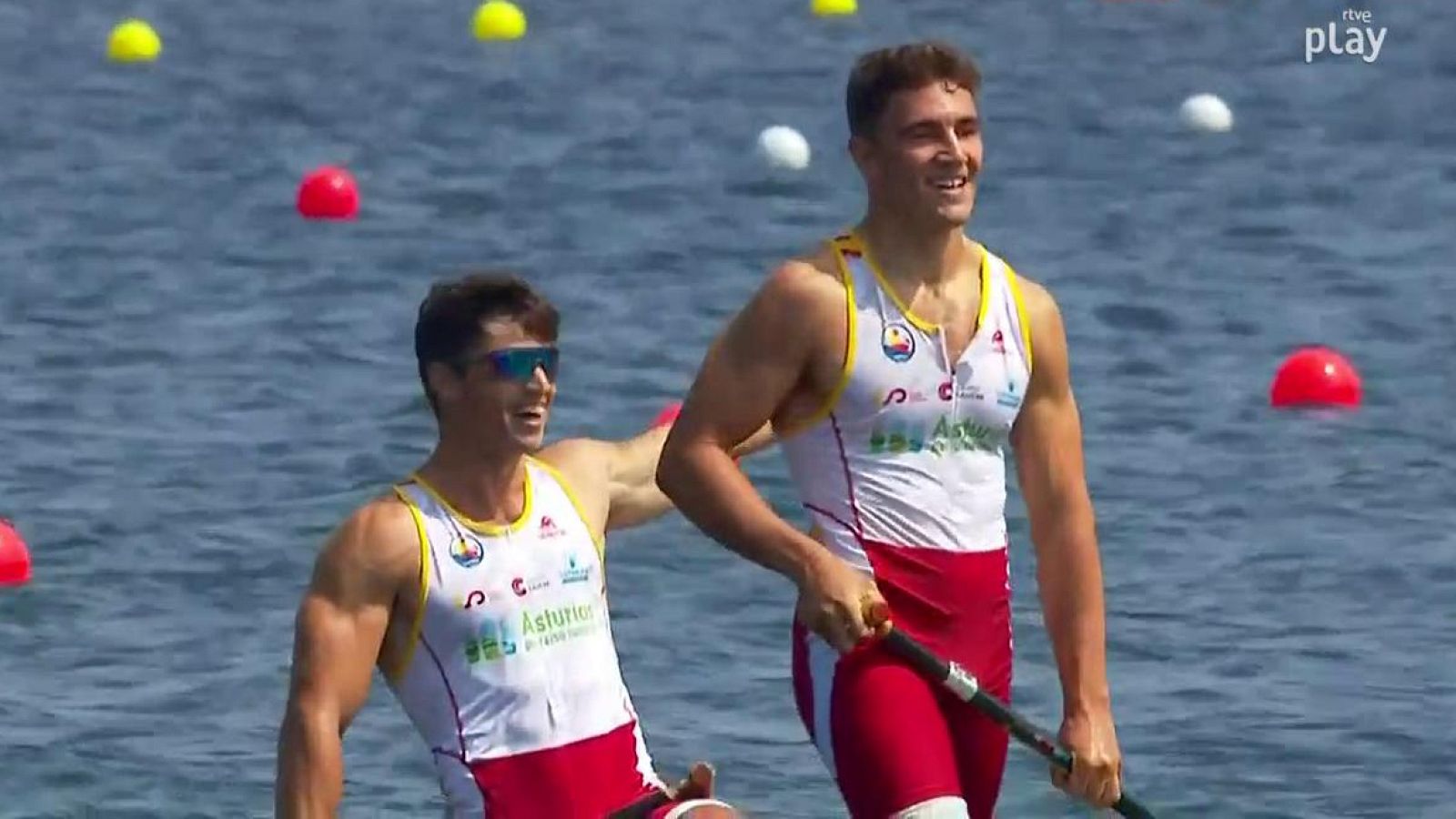 'Tano' García y Pablo Martínez, campeones del mundo en C2 500 - ver ahora