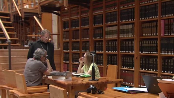 Telediario 1 - Visitamos la biblioteca del Monasterio de Silos, que se ha salvado de un incendio