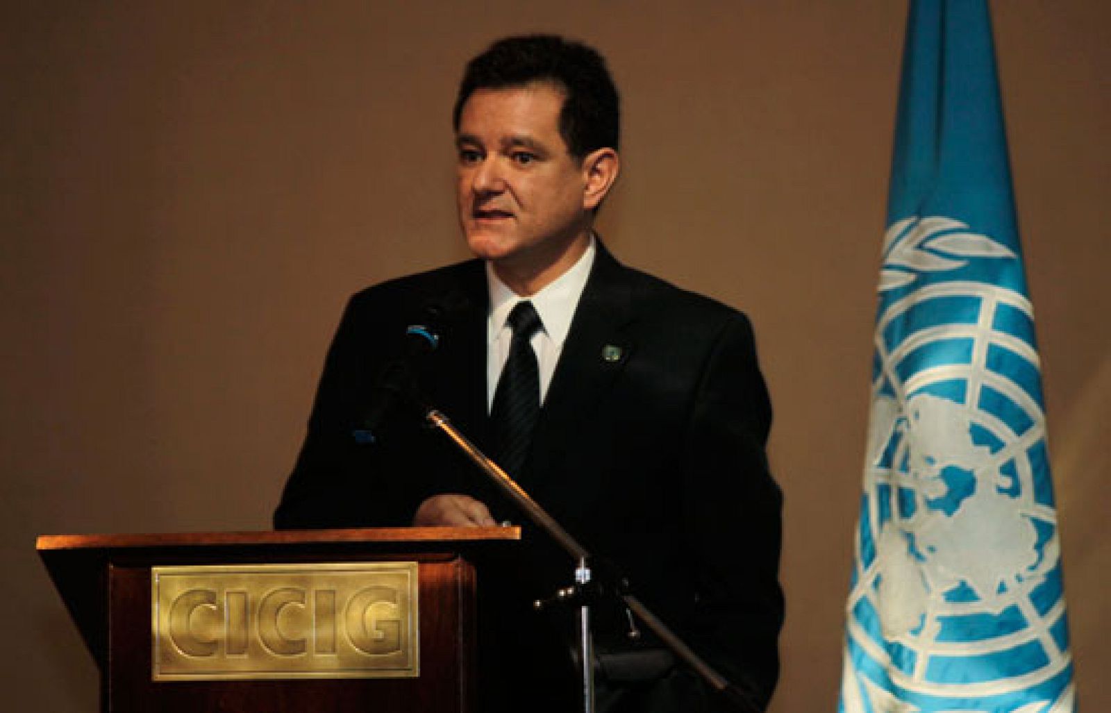 El presidente de Guatemala, Álvaro Colom, no tuvo nada que ver con la muerte del abogado Rosenberg | Ver