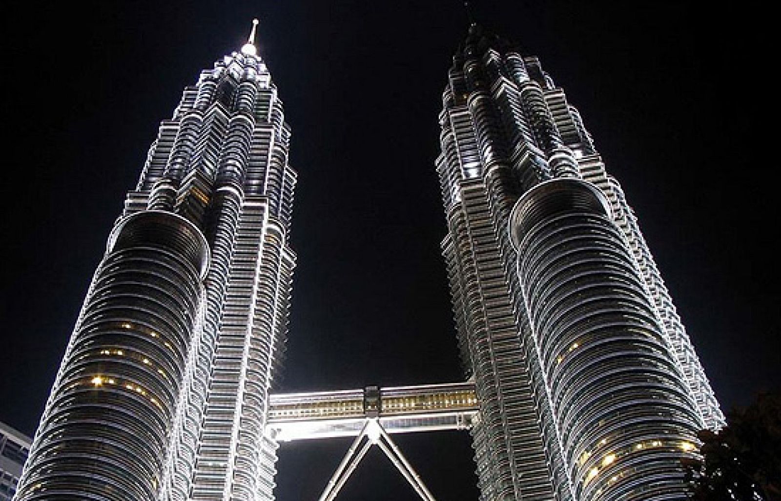 Españoles en el mundo - Kuala Lumpur - ver ahora