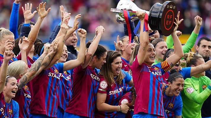 Telediario 1 - El Barcelona femenino comenzará la defensa del título liguero frente a Levante Las Planas