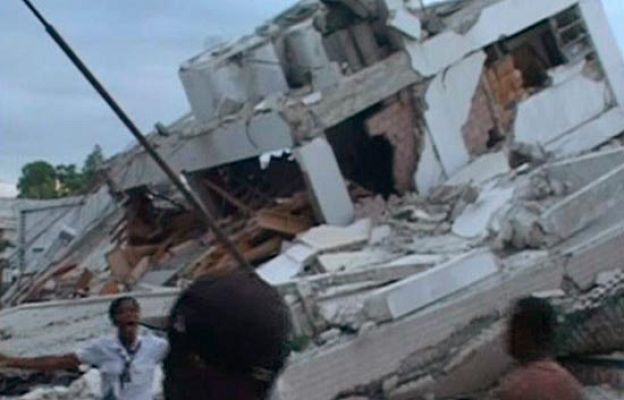 Telediario 1 - Telediario en 4' - 13/01/10