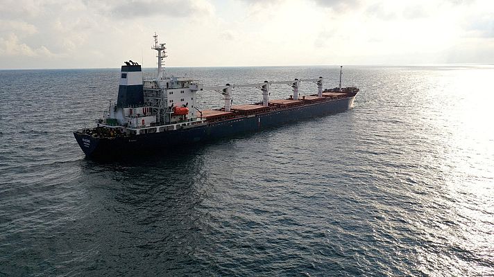 Telediario Fin de Semana - Turquía recibe e inspecciona los barcos de cereal de Ucrania