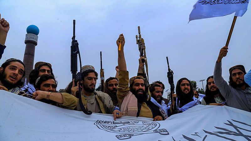 Afganistán, un año después: los refugiados siguen luchando para llevar a sus familias a Estados Unidos